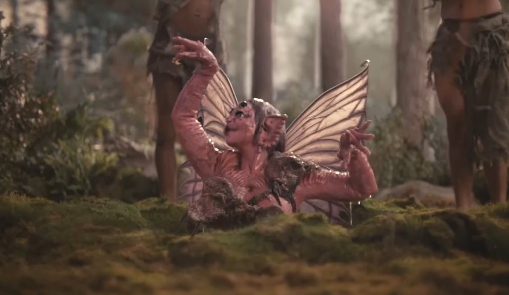 N’entendez-vous pas la symphonie des fées colportée par le vent